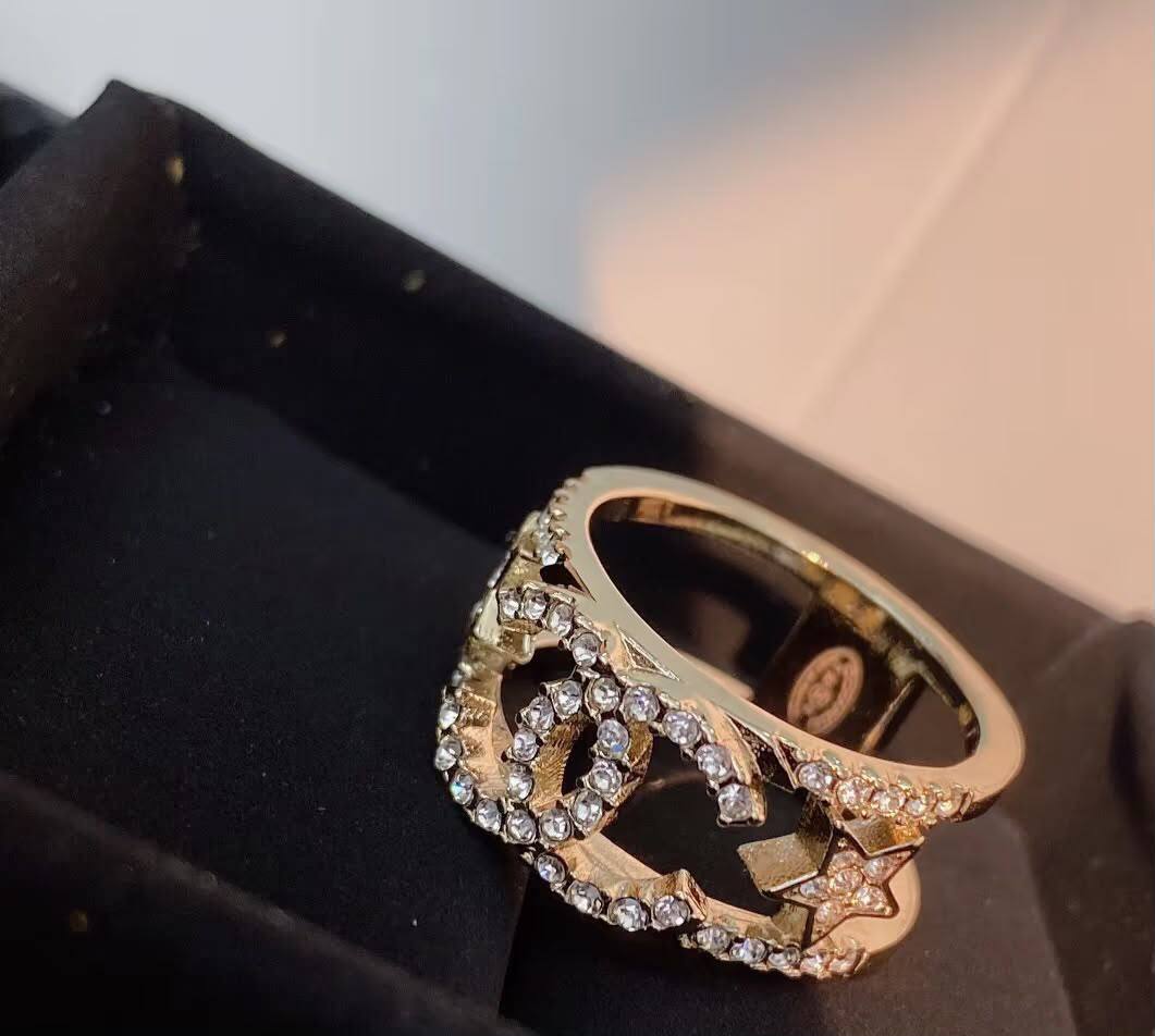 Chanel Ring 
Master Quality 

*50* AED normal box 📦

Zain48
♥️♥️♥️