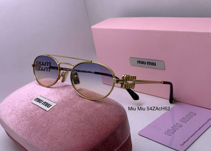 Miu Miu
 master quality 
180 dhs✅

Zain126
♥️♥️♥️