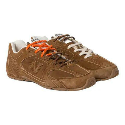 New Balance X Miu Miu 530 SL suede ‘Beige/Orange’🧡
36-45 AVAILABLE 🤩
230 dhs✅

Zain242
♥️♥️♥️