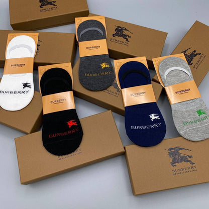 NEW CAME
SOCKS 
GOOD QUALITY 
35 dhs✅
(IN ONE BOX 5 PAIRS)

Zain40
♥️♥️♥️