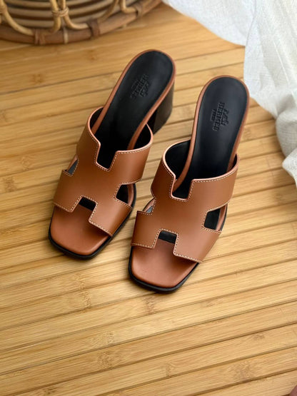 Hermes
AA quality
𝗦𝗶𝘇𝗲 𝟯𝟲 𝘁𝗼 𝟰𝟮 
450 dhs✅

Zain302
♥️♥️♥️