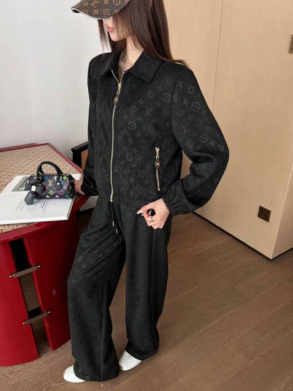 *New collections 💕💕     
280 dhs🪙🌨️
*good  quality  
*Sizes:S M L xl* 
*AVAILABL

Zain231
♥️♥️♥️