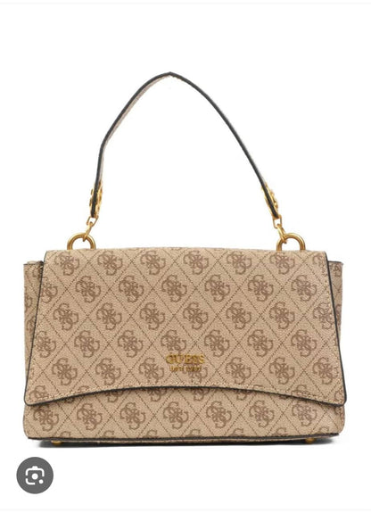 Guess
GOOD QUALITY 
115 dhs🇦🇪

Zain200
♥️♥️♥️