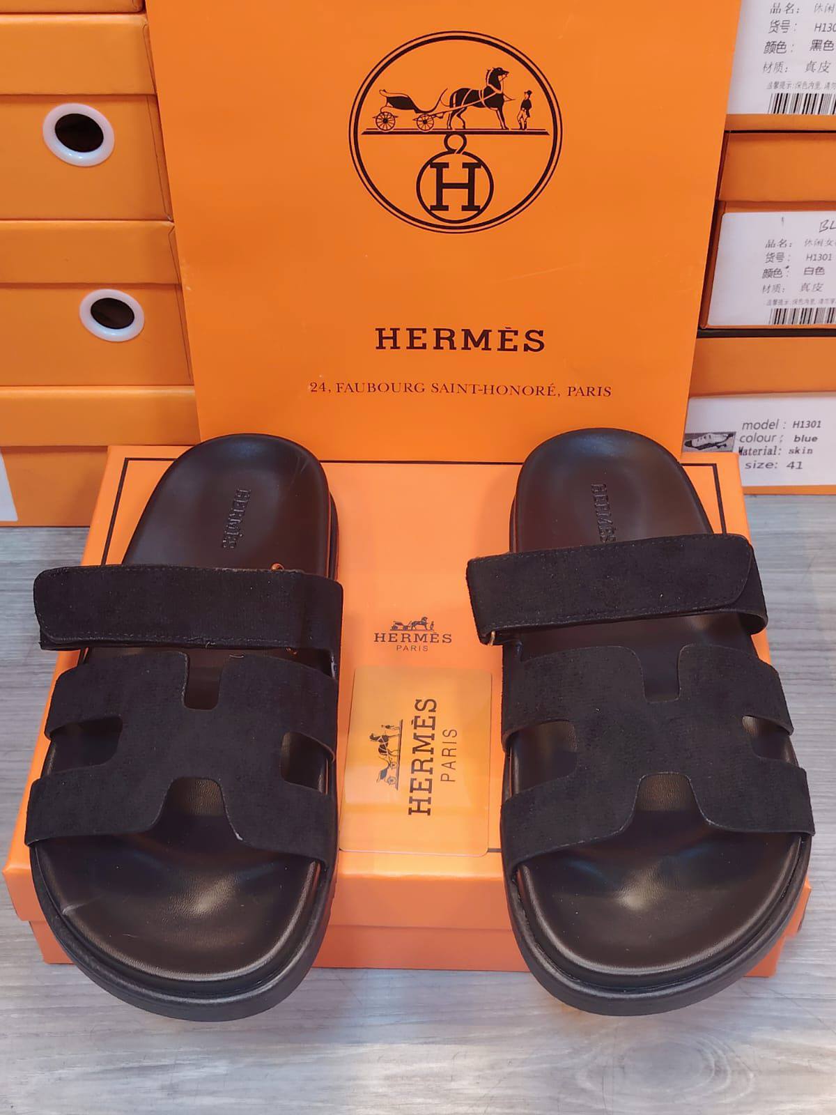 Hermes Slipper, 
High Quality 
Size 36 To 41
90 dhs🗽

Zain120
♥️♥️♥️