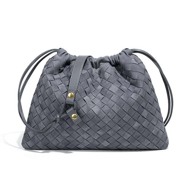 BOTTEGA 
COPY ONE 
WITH BOX 
🎁🎁🎁

130 dhs✅

Zain39
♥️♥️♥️