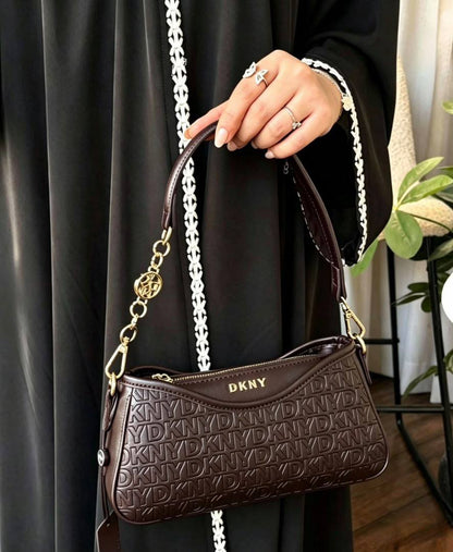 Dkny

100 dhs🇦🇪🇦🇪

High-quality 

with box
Zain35
♥️♥️♥️