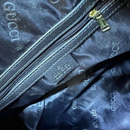 Gucci
Travel Bags
55  cm  
115 dhs❣️

Zain17
♥️♥️♥️