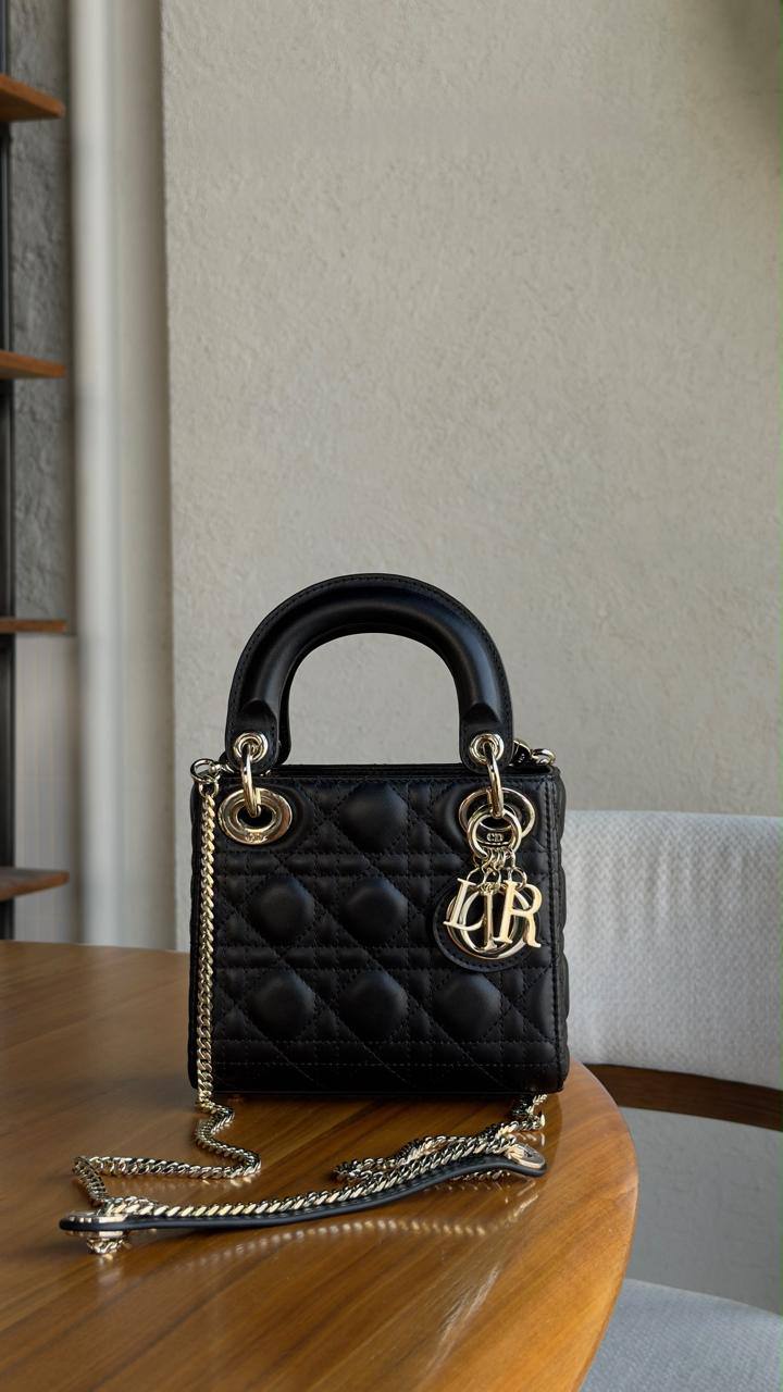 New collection ⚜️
DIOR 🩷
VIP quality 💎
Lady Dior Bag ✨
Size : 17 cm
For Price 👇 WhatsApp✅
0568585901 
0507557372
0552275751 Owner Zain 👌

Zain336
♥️♥️♥️