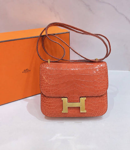 HERMES 

NEW CAME 
GOOD QUALITY 

WITH BOX 
110 dhs🇦🇪🇦🇪

Zain295
Zain39
♥️♥️♥️