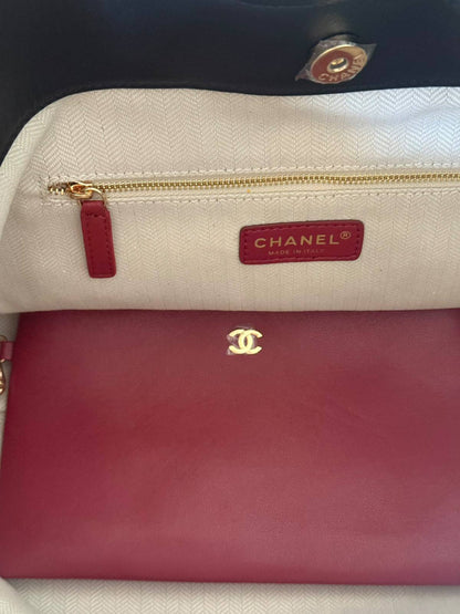 CHANEL💫
Super Master Quality ⚡️
Size 44.5CM 📏

For Price 👇 WhatsApp✅
0568585901 
0507557372
0552275751 Owner Zain 👌

Zain321
♥️♥️♥️