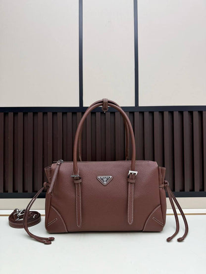 Prada
Master
340 dhs✅
#30cm❤️❤️💁‍♂️

Zain228
♥️♥️♥️