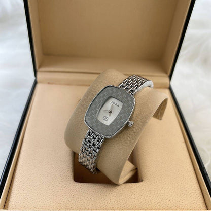 Ladies Watch
60 dhs🇦🇪🇦🇪

Zain45
♥️♥️♥️