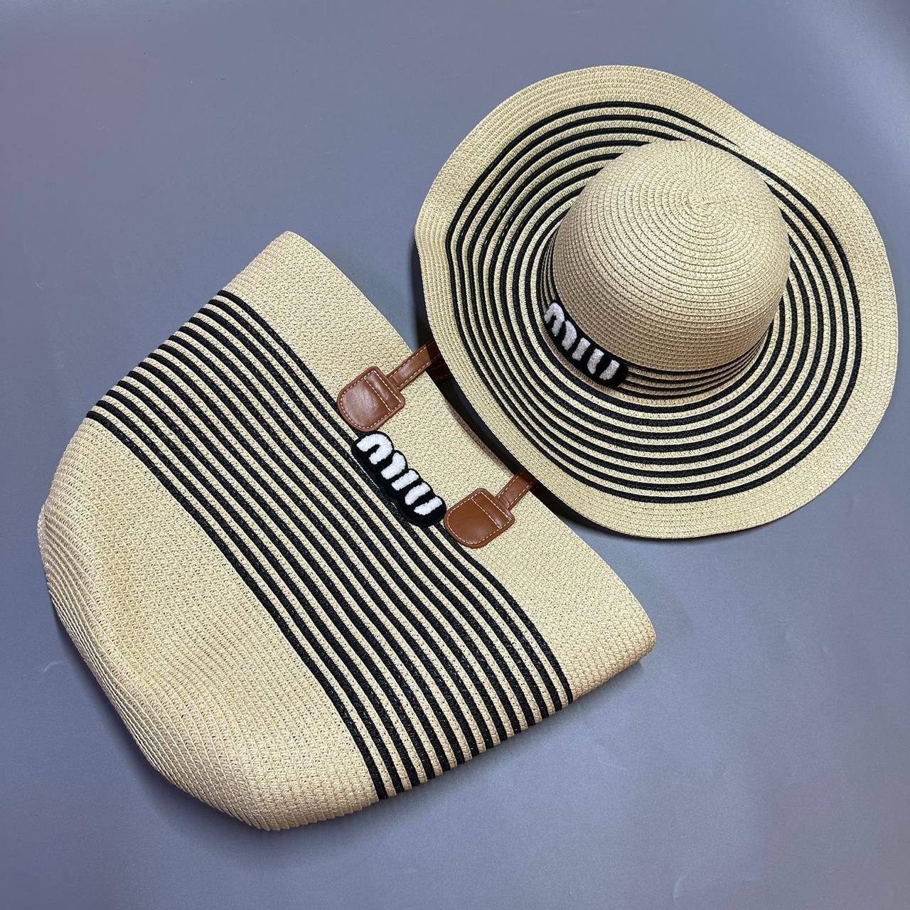 Summer Beach Set
95 dhs💓

Zain17
♥️♥️♥️