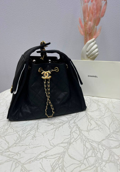 CHANEL HOBO 💕💕💕
Super master quality 🔥🔥💯
25cm Available 💫💫💫
With full packaging 🎁
For Price 👇 WhatsApp✅
0568585901 
0507557372
0552275751 Owner Zain 👌

Zain252
♥️♥️♥️