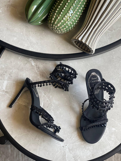 RENE CAOVILLA ✔️
SUPER MASTER QUALITY ✅
Size : 36 TO 41 🐾
570 dhs🗽

Zain113
♥️♥️♥️