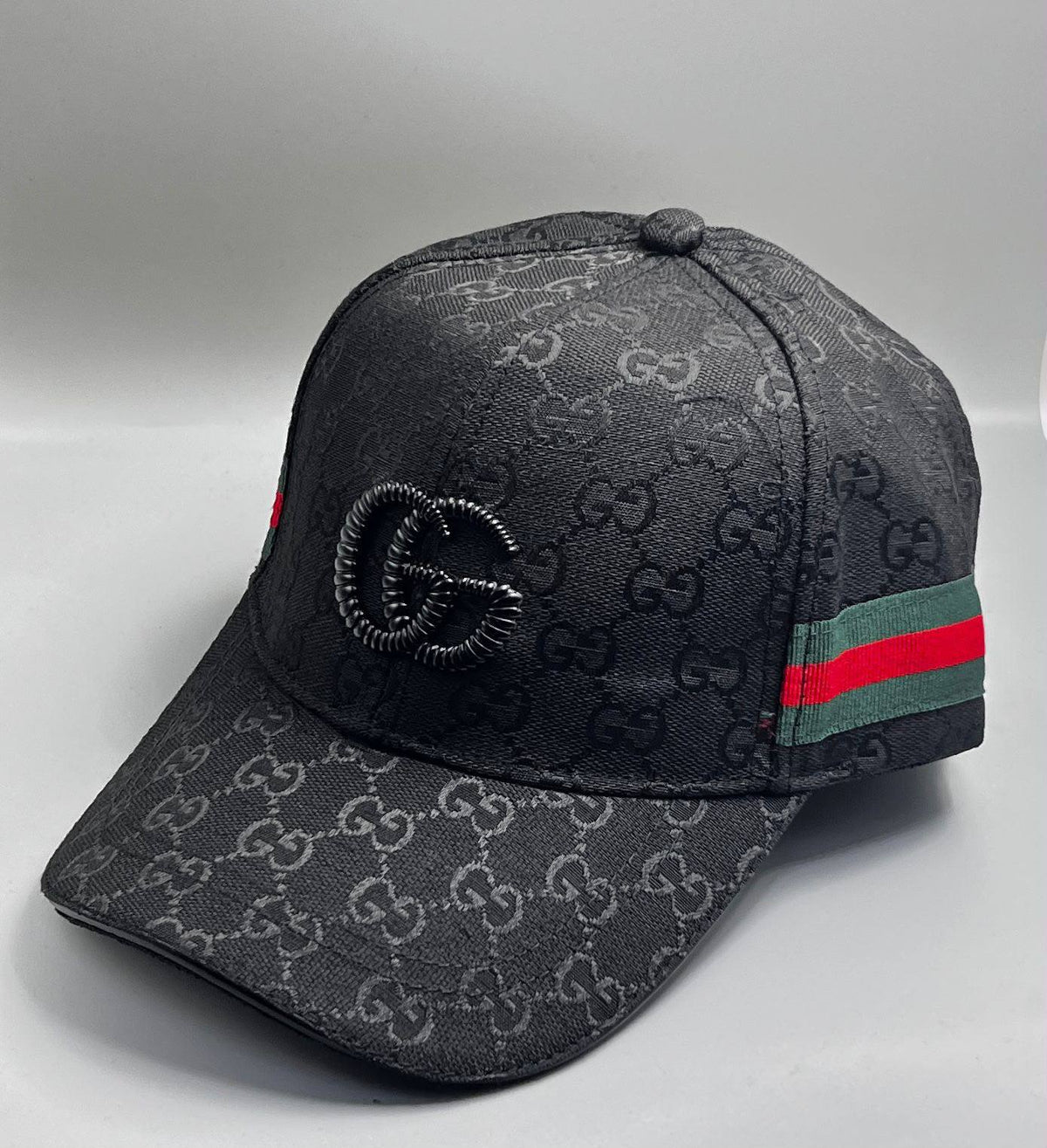 Gucci
Supreme
Burberry 
Chanel
Fendi
Dior
Prada
Lv

60 dhs🇦🇪🇦🇪🇦🇪
Master copy

Zain182
♥️♥️♥️
