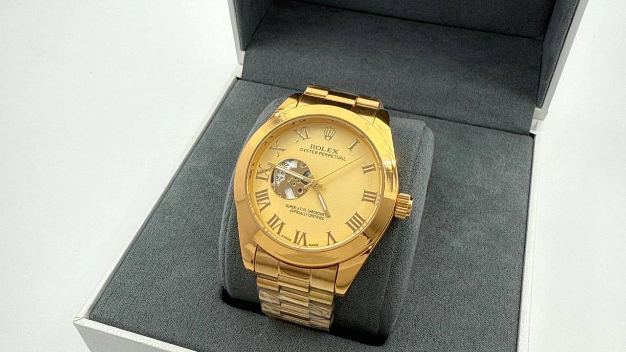 Omega - Rolex - Bvlagri
70 dhs🪙💕

Zain37
♥️♥️♥️