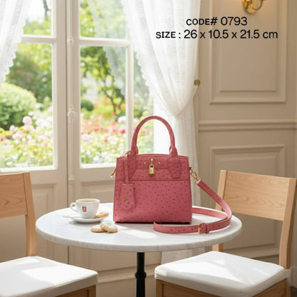 𝗟𝗢𝗨𝗜𝗦 𝗩𝗨𝗜𝗧𝗧𝗢𝗡 & 𝗚𝗨𝗖𝗖𝗜
WALLET SLING BAG
ᴅᴏᴜʙʟᴇ ᴢɪᴘᴘᴇʀ
ᴡɪᴛʜ ʟᴏɴɢ ʙᴇʟᴛ sᴛʀᴀᴘ
sɪᴢᴇ : 19cm

ᴡɪᴛʜ BOX
🎁🎁🎁

65 dhs🪙🌨️

Zain31
♥️♥️♥️