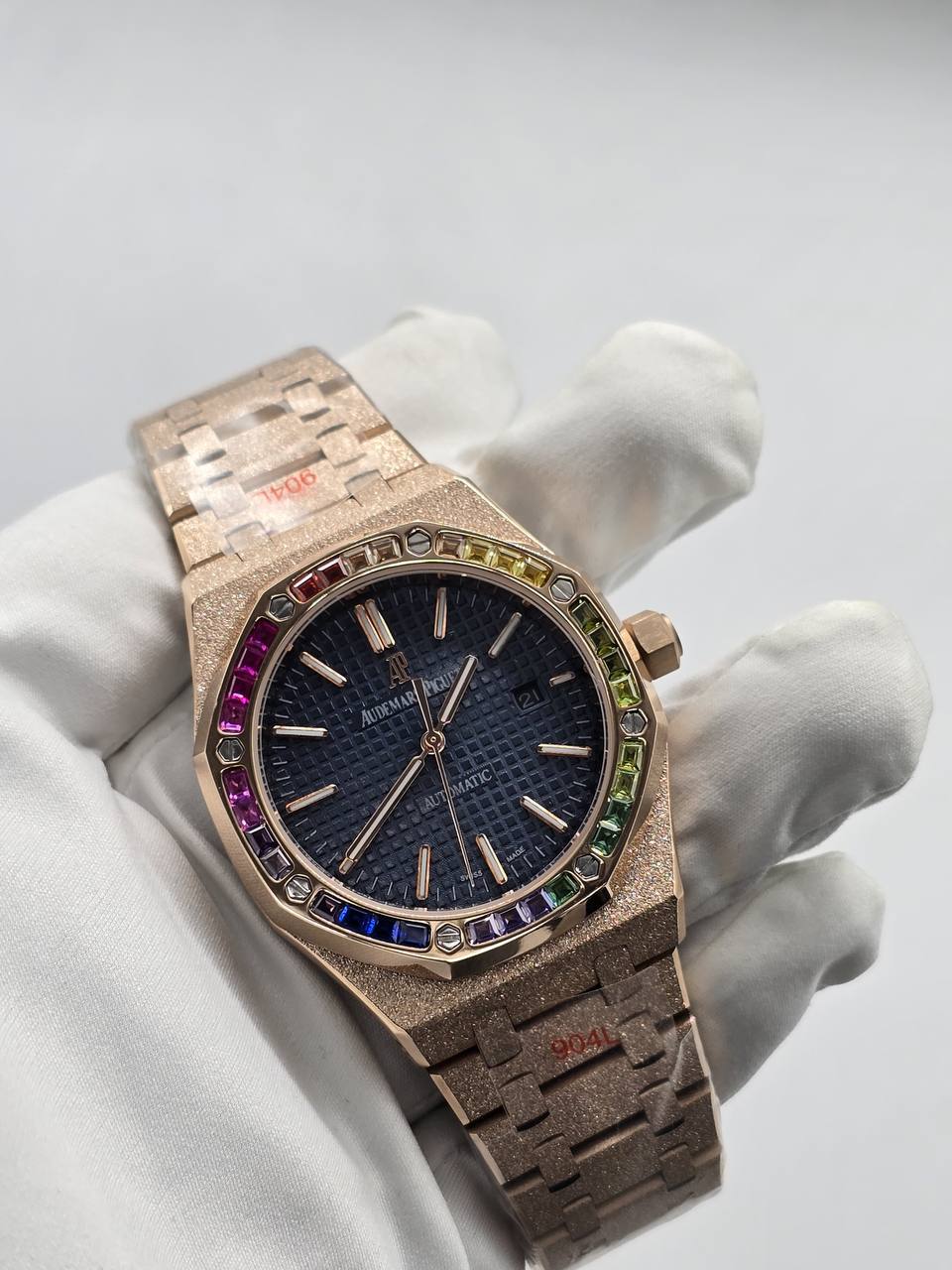 Ap Men
*Good quality*
*Automatic*
350 dhs🪙💚

Zain29
♥️♥️♥️