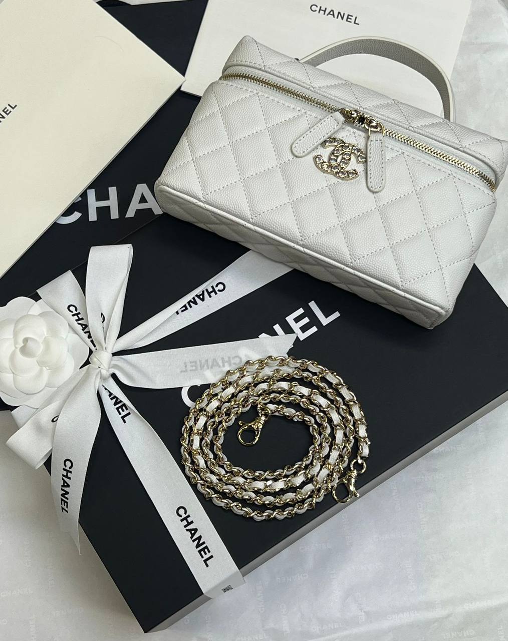 Chanel 💕💕✨
Super master quality 🔥🔥
Available ✨💕💕
With full packing 📦🎀
For Price 👇 WhatsApp✅
0568585901 
0507557372
0552275751 Owner Zain 👌

Zain251
♥️♥️♥️