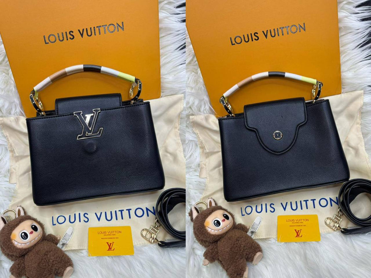 LV Capitalcines 

Finish quality +box🎁

Size : 27 * 19 cm
95 dhs🇦🇪🇦🇪

 with box🎁

Zain115
♥️♥️♥️