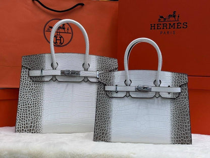 HERMES 🆕
VERY GOOD QUALITY 💯
25 CM  100 DHS✅
30 CM  120 DHS✅

Zain28
♥️♥️♥️