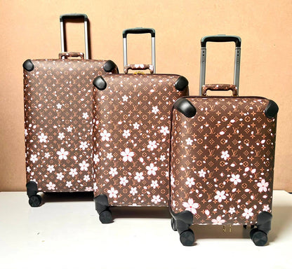 Travel Bags Set
Master💓💓
3in1
650 dhs✅✅

Zain341
♥️♥️♥️