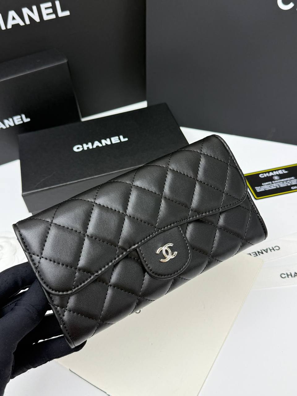 Chanel
💜*Super Master*💜
380 dhs✅

Zain275
♥️♥️♥️