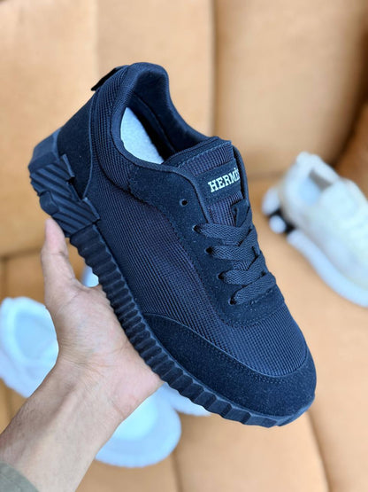 Hermes
Size 39to45
85 dhs🇦🇪🇦🇪

Zain163
♥️♥️♥️