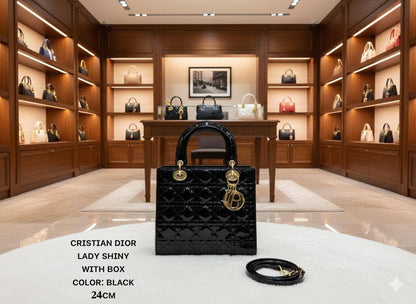ᴄʀɪsᴛɪᴀɴ Dior sʜɪɴɴʏ
(ʟᴀᴅʏ ᴅɪᴏʀ)
ɢᴏʟᴅ ʜᴀʀᴅᴡᴀʀᴇ

ᴡɪᴛʜʙᴏx🎁🎁🎁

ᴘᴀᴛᴇɴᴛ ʟᴇᴀᴛʜᴇʀ
sɪᴢᴇ:𝟐𝟒ᴄᴍ
110 dhs🌺

Zain56
♥️♥️♥️