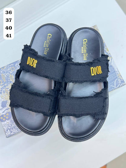 Dior 
115 dhs🇦🇪

Zain21
♥️♥️♥️