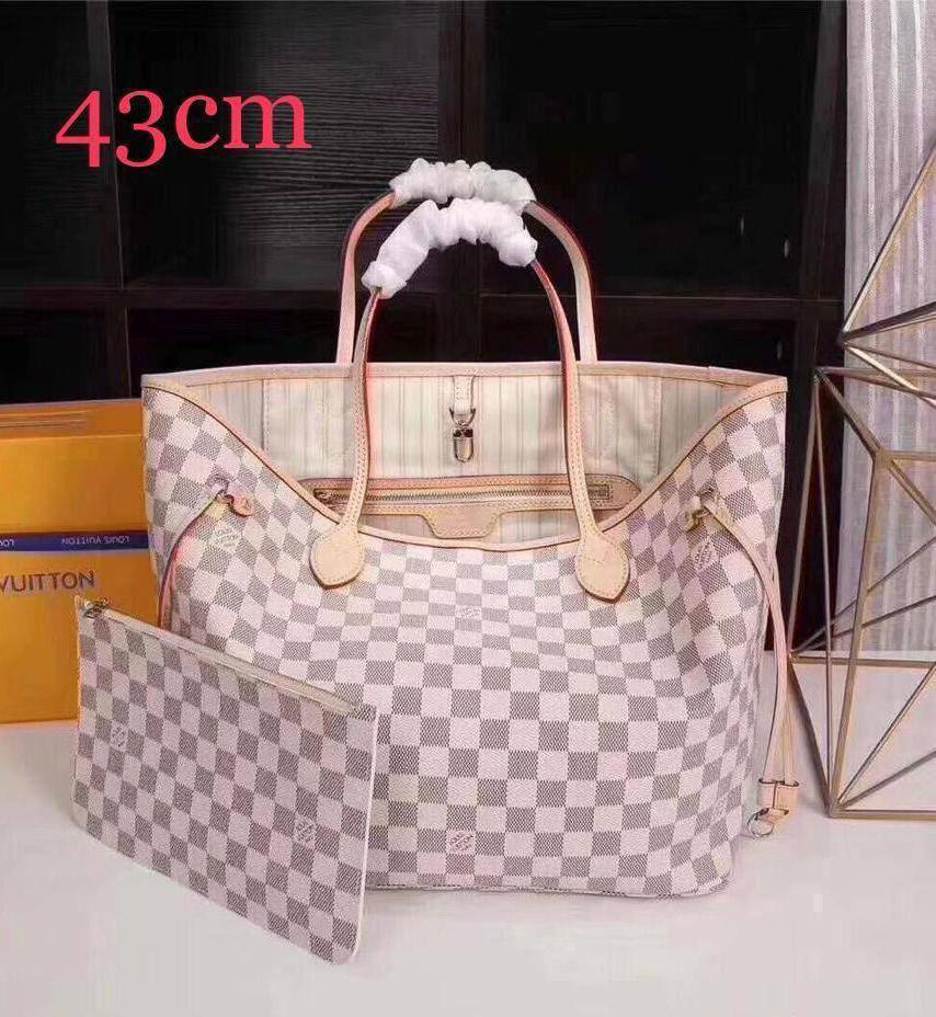 LV Neverfull 
Hig Quality  

100 dhs🪙💚

With Box
🎁🎁🎁

Zain50
♥️♥️♥️