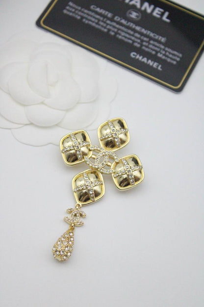 Accessories
60 dhs❤️

Zain122
♥️♥️♥️