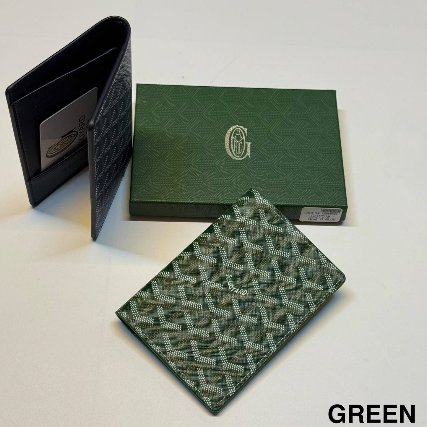 NEW CAME
GOYARD
PASSPORT HOLDER
GOOD QUALITY
30 dhs🇦🇪🇦🇪

Zain40
♥️♥️♥️