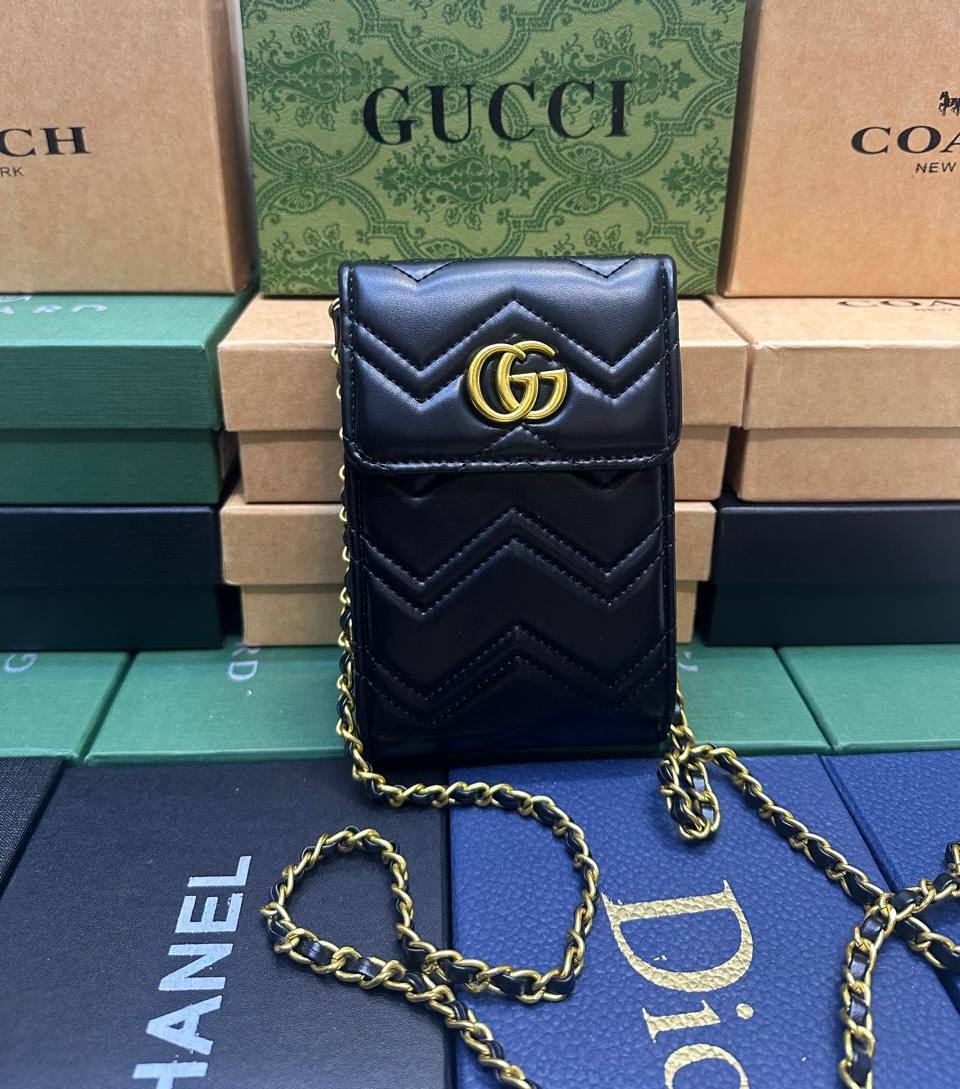 Mix Bags
55 dhs✅

Zain143
♥️♥️♥️