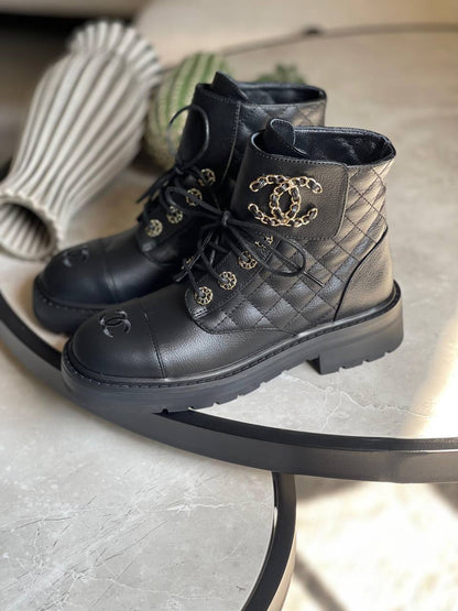 *NEW Chanel*
*Super master quality*🔥
*Size 36 to 41*
For Price 👇 WTSP Text Zain 0568585901

Zain113
♥️♥️♥️