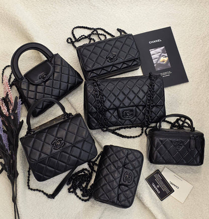 Chanel Black Family 
💼 New Arrivals 💼
💼 Good Quality 💼
For Price 👇 WTSP Text Zain 0568585901

Zain131
♥️♥️♥️