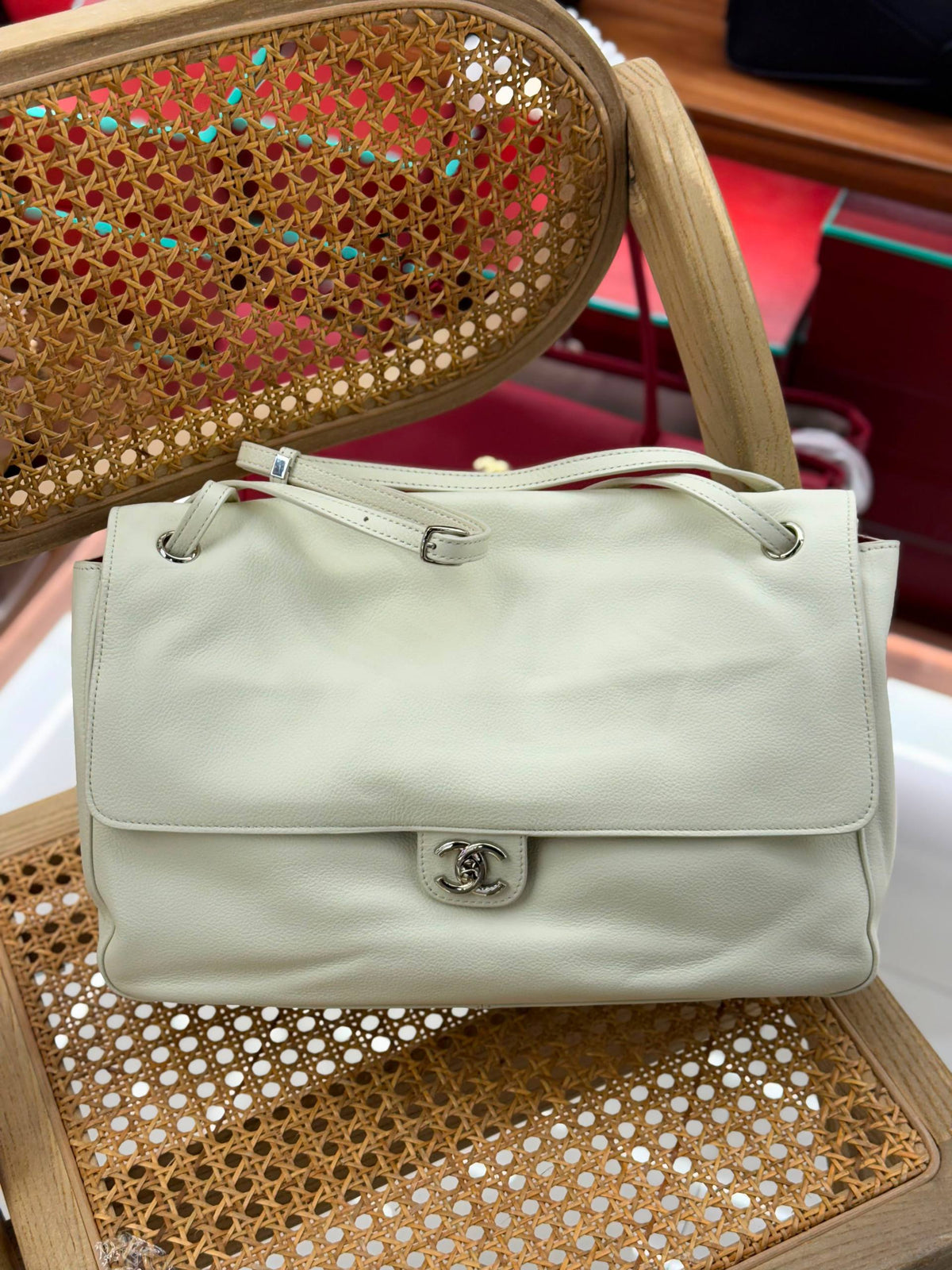 CHANEL

35cm
470 dhs🇦🇪🇦🇪

MASTER QUALITY

Zain167
♥️🇦🇪🇦🇪