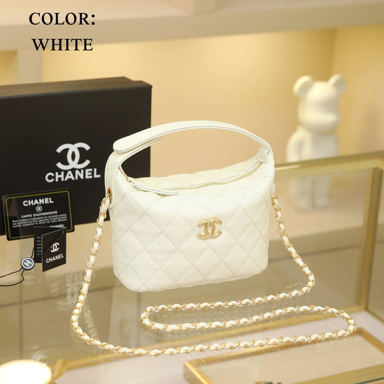 Chanel 𝟐𝟓ᴄ ʜᴏʙᴏ sᴍᴀʟʟ
 ᴄʟᴜᴛᴄʜ ʙᴀɢ  ʟᴏɴɢ ᴄʜᴀɪɴ
ɢᴏʟᴅ ʜᴀʀᴅᴡᴀʀᴇ
ᴛᴏᴘ ʜᴀɴᴅʟᴇ ᴇʟᴇɢᴀɴᴄᴇ
ᴡɪᴛʜʙᴏx🎁🎁🎁
ᴄᴀᴠɪᴀʀ ᴍᴀᴛᴇʀɪᴀʟ
95 dhs✅

Zain56
♥️♥️♥️
