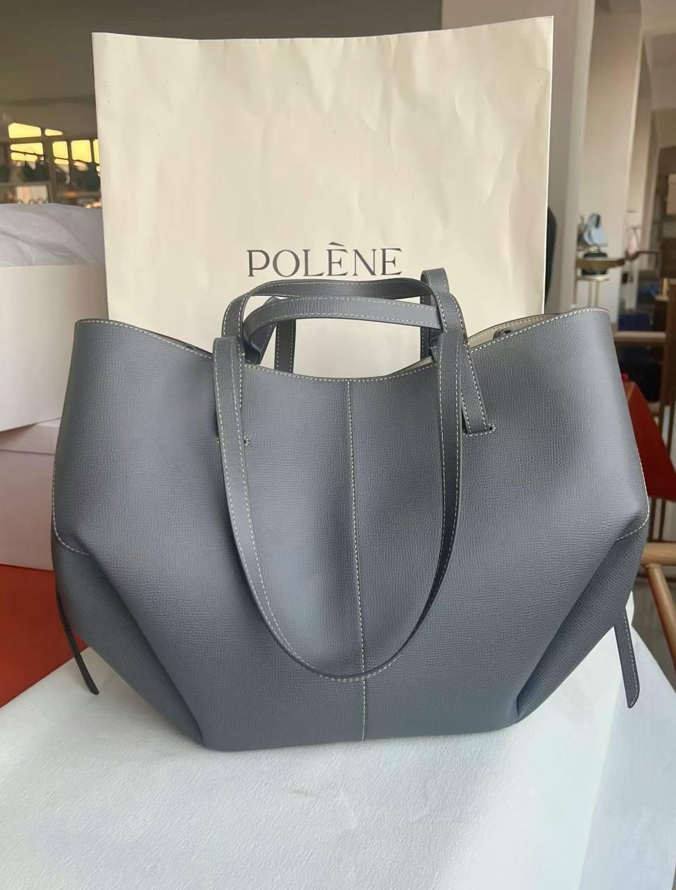 Polene
Size :38×17×32  
110 dhs🪙🖤

Zain114
♥️♥️♥️