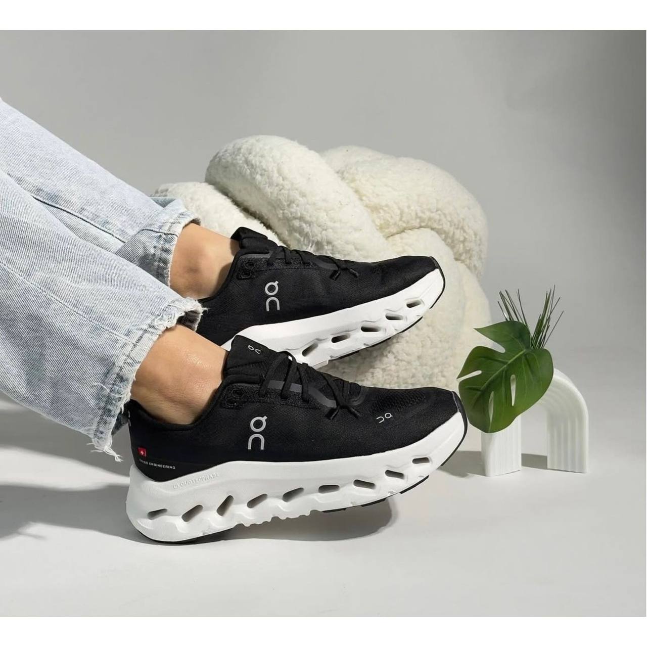 Cloudtilt 'Black Asphalt' 🖤
NEW ARRIVALS 🤩
36-45 AVAILABLE 
220 dhs🪙💚

Zain242
♥️♥️♥️
