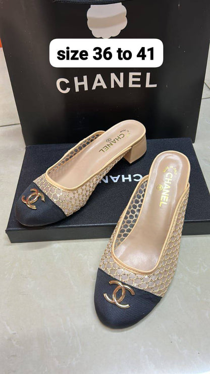 Chanel 

110 dhs❣️

Zain146
♥️♥️♥️