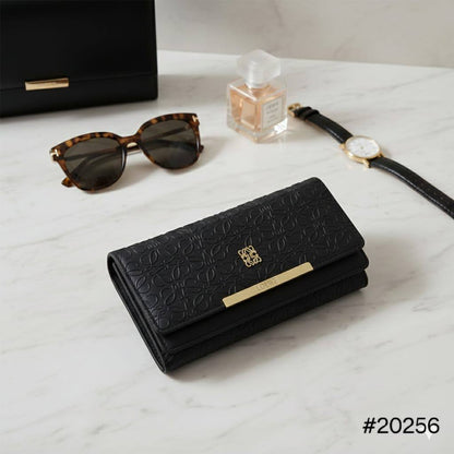 𝗟𝗢𝗡𝗚 𝗧𝗥𝗜-𝗙𝗢𝗟𝗗 𝗪𝗔𝗟𝗟𝗘𝗧
ᴡɪᴛʜ BOX

40 dhs💓

Zain31
♥️♥️♥️