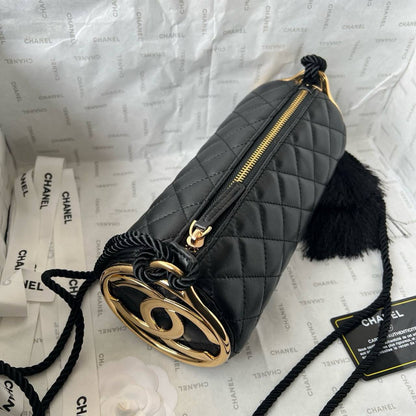 Chanel
Master❣️❣️
25cm🫶🏼🫶🏼 
310 dhs🇦🇪🇦🇪

Zain297
♥️♥️♥️