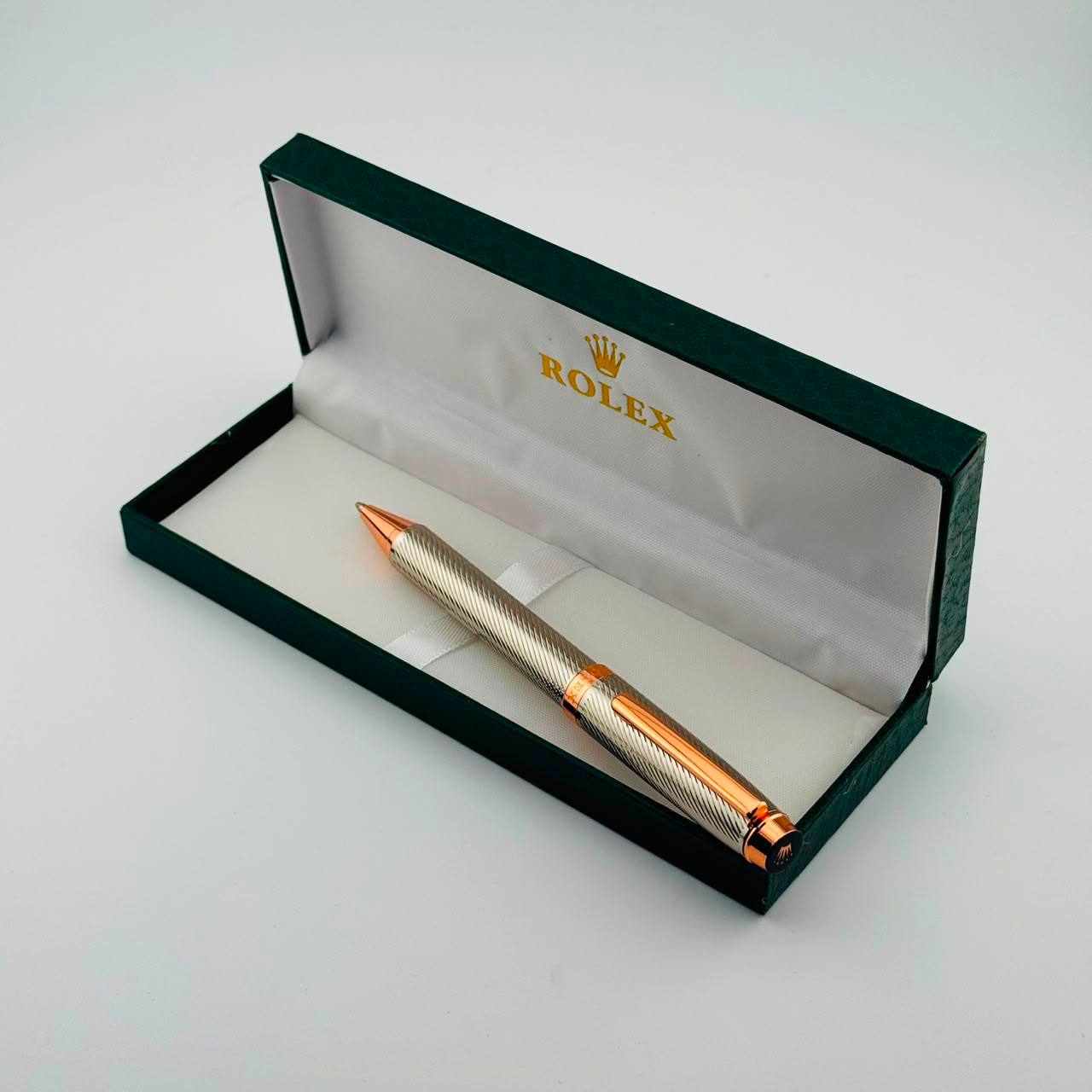 Pen
 
Good quality 

50 DHS🇦🇪🇦🇪

Zain182
♥️♥️♥️