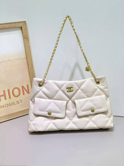 Chanel
Good Quality
120 dhs🇦🇪

Zain161
♥️♥️♥️