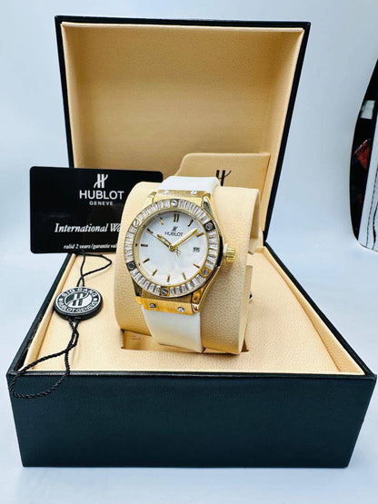 Hublot Ladies 
70 dhs✅

Zain08
♥️♥️♥️