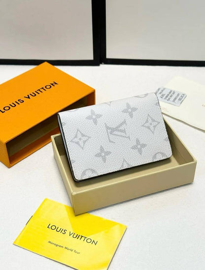 LV Wallet 
Super Master Quality
110 dhs🇦🇪🇦🇪

Zain33
♥️♥️♥️