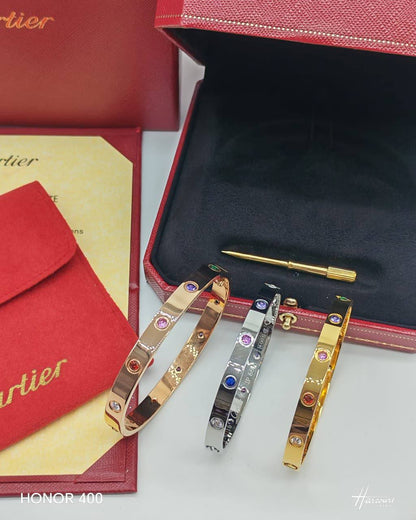 Bracelet cartier
55 dhs🇦🇪🇦🇪

Zain122
♥️♥️♥️