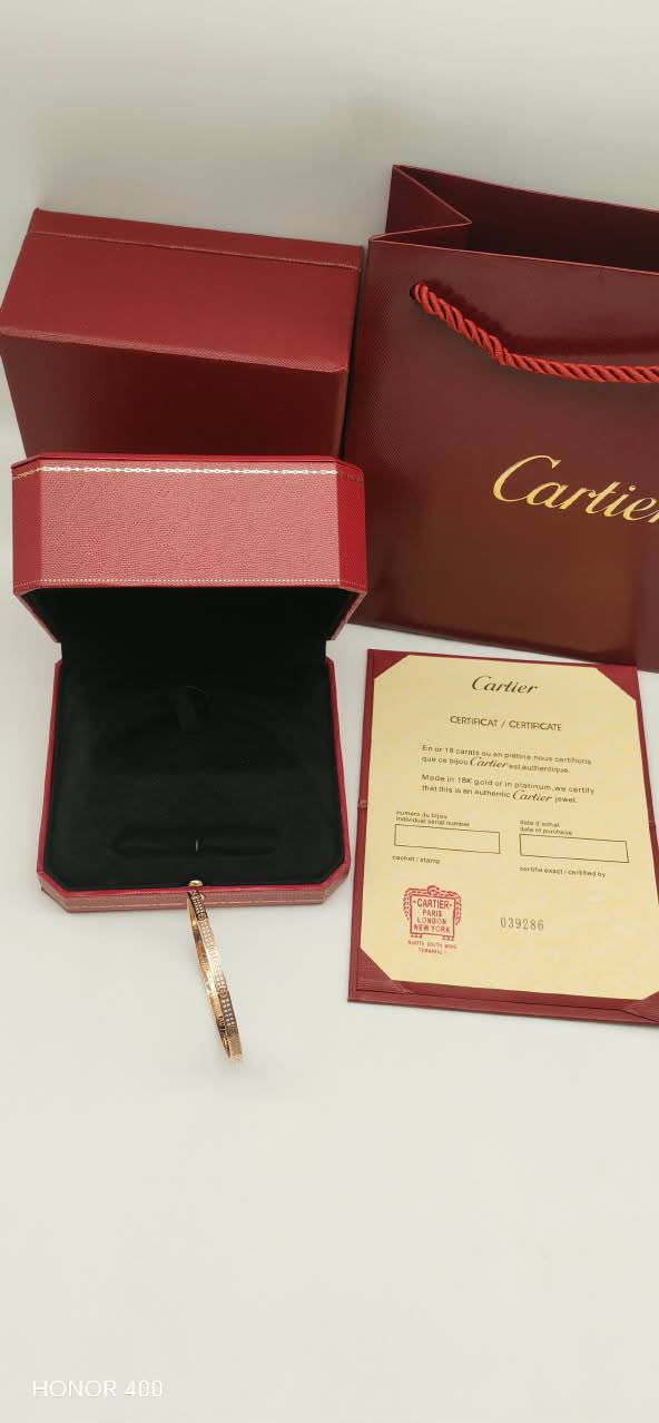 Cartier

85 dhs🇦🇪🇦🇪🇦🇪

Zain122
♥️♥️♥️
